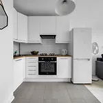 Powisle - 8th Floor With Balcony - By Rentujemy 公寓 华沙