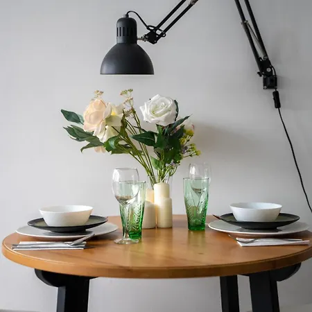 アパート Powisle - 8th Floor With Balcony - By Rentujemy