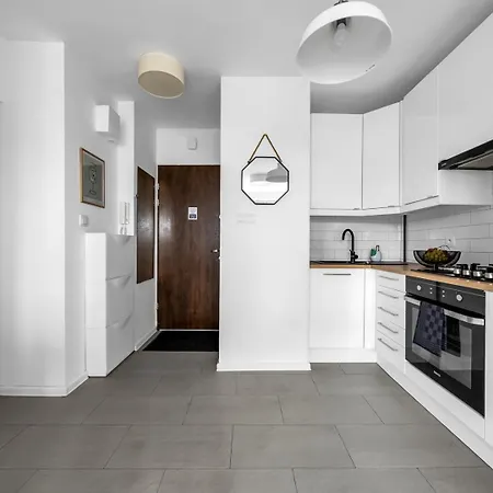 Powisle - 8th Floor With Balcony - By Rentujemy Varsovie