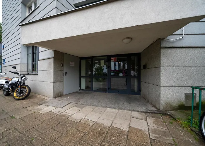 Apartament Powisle - 8th Floor With Balcony - By Rentujemy Warszawa