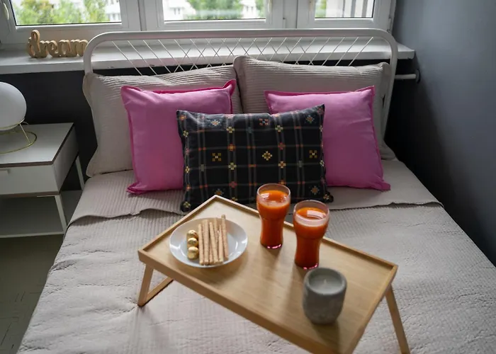 Powisle - 8th Floor With Balcony - By Rentujemy Apartment *