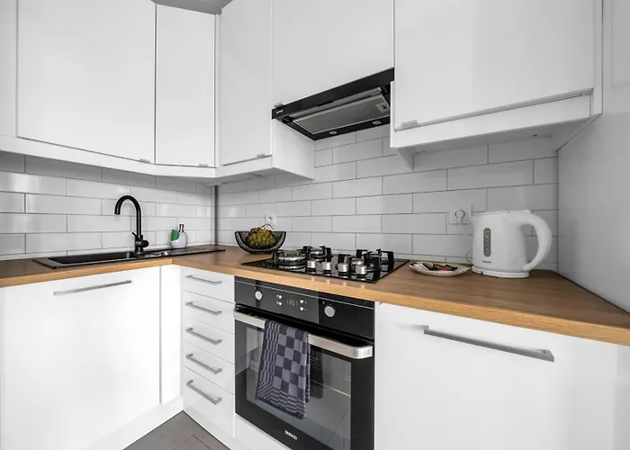 Powisle - 8th Floor With Balcony - By Rentujemy Apartament *