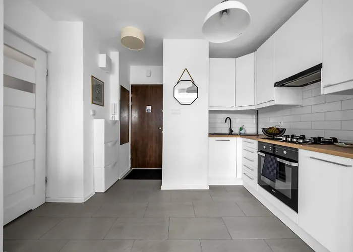 Powisle - 8th Floor With Balcony - By Rentujemy Warszawa