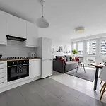 Powisle - 8th Floor With Balcony - By Rentujemy *