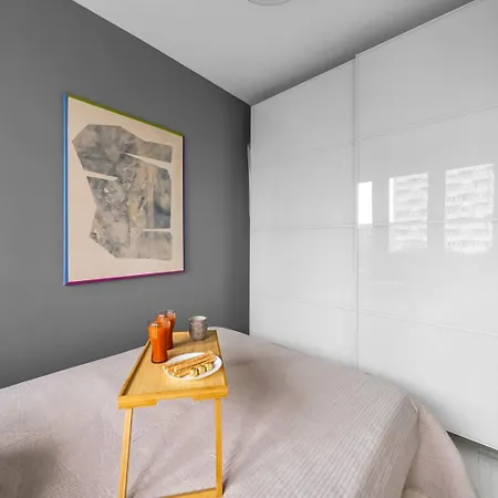 Powisle - 8th Floor With Balcony - By Rentujemy *